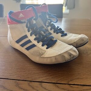 Boys Adidas Wrestling Shoes Size 5.5